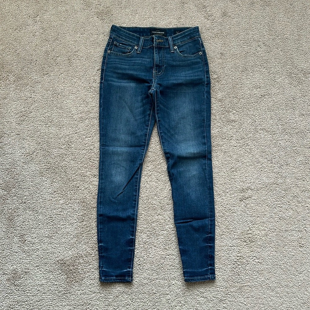 skinny jeans